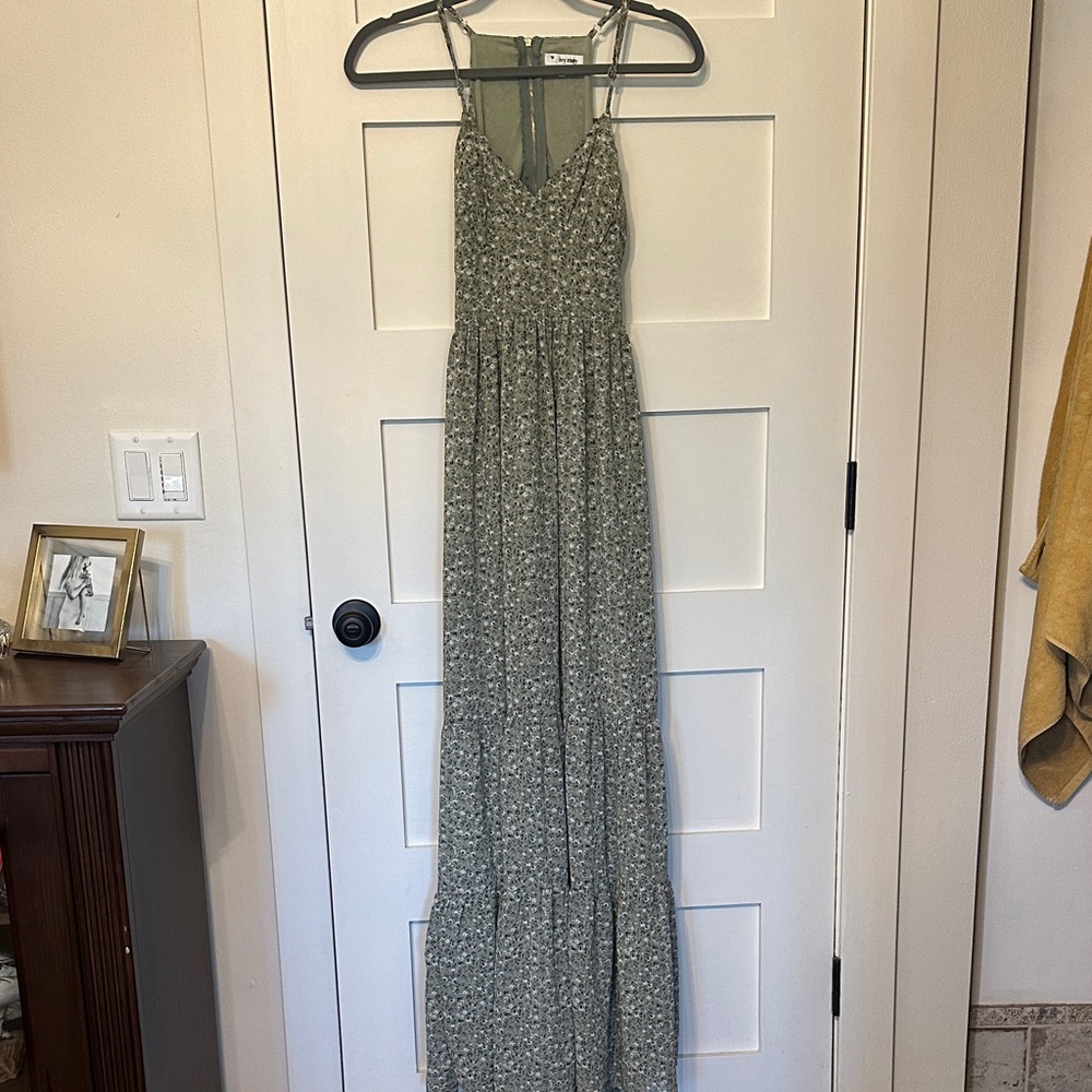 Sleeveless Floral Maxi Dress - Olive Green